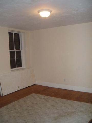 3 bed, 1.5 bath apartment for rent at 19 Aberdeen St Unit 8, Fenway — photo 9 of 18
