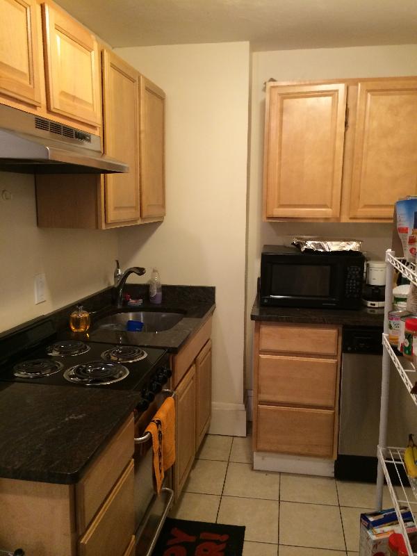 3 bed, 1.5 bath apartment for rent at 19 Aberdeen St Unit 8, Fenway — photo 11 of 18