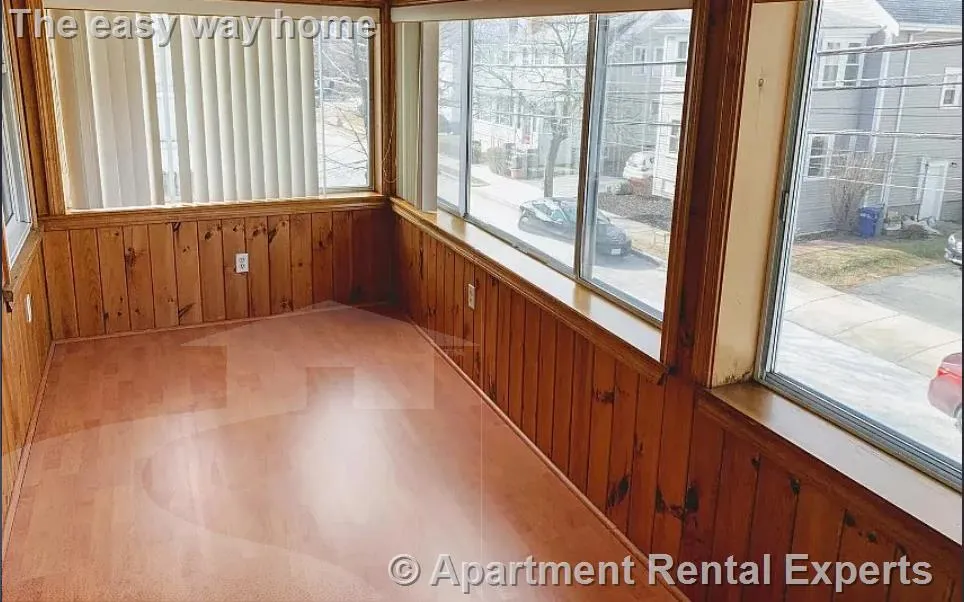 4 bed, 2 bath apartment for rent at 19 Adams St, East Arlington — photo 18 of 21