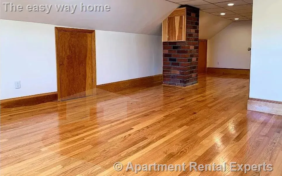 4 bed, 2 bath apartment for rent at 19 Adams St, East Arlington — photo 14 of 21