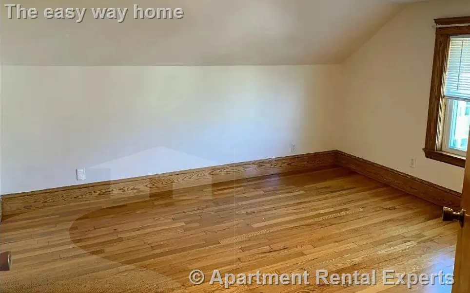 4 bed, 2 bath apartment for rent at 19 Adams St, East Arlington — photo 16 of 21