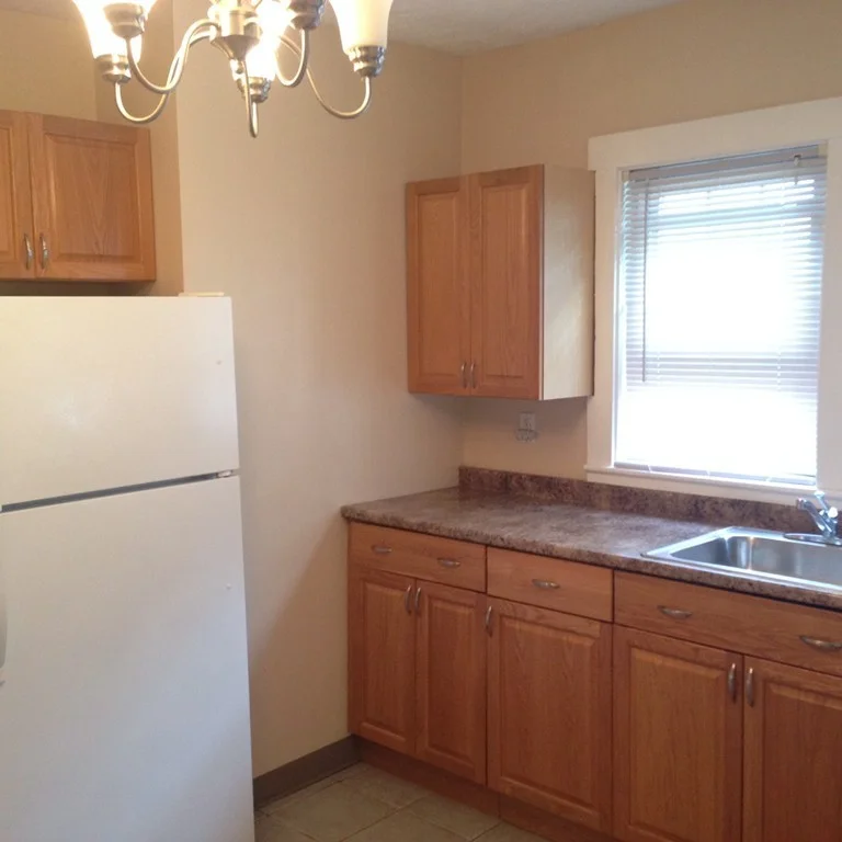 3 bed, 1 bath apartment for rent at 19 Archdale Rd Unit 1, Roslindale — photo 11 of 12