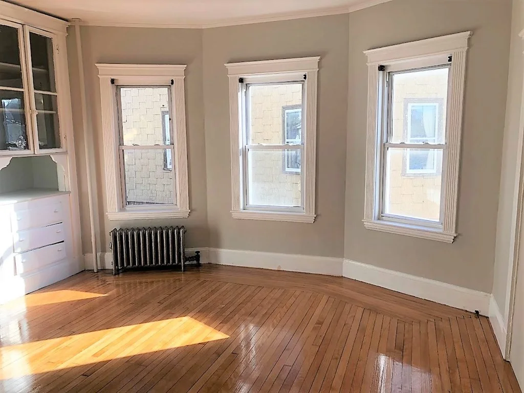 3 bed, 1 bath apartment for rent at 19 Arden St Unit 2, Allston — photo 4 of 8