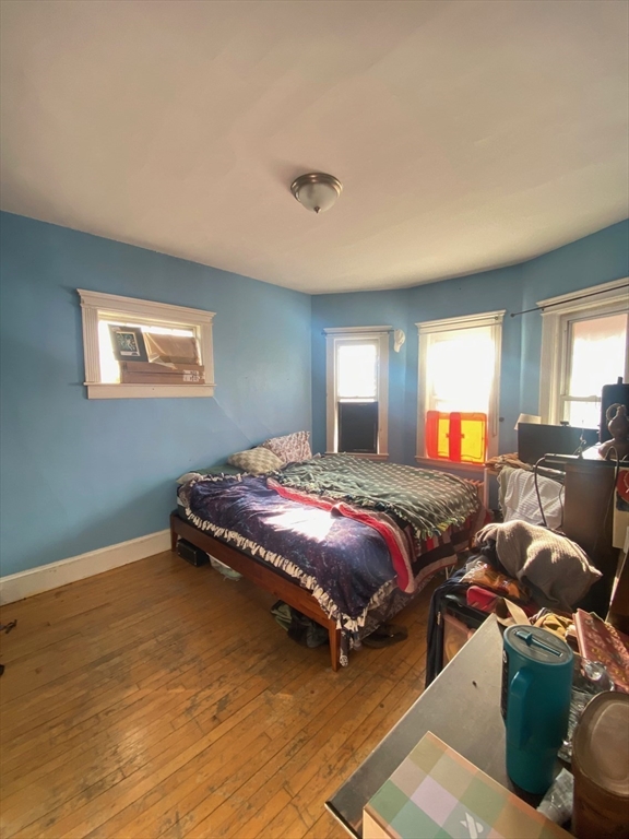 3 bed, 1 bath apartment for rent at 19 Arden St Unit 3, Allston — photo 7 of 11