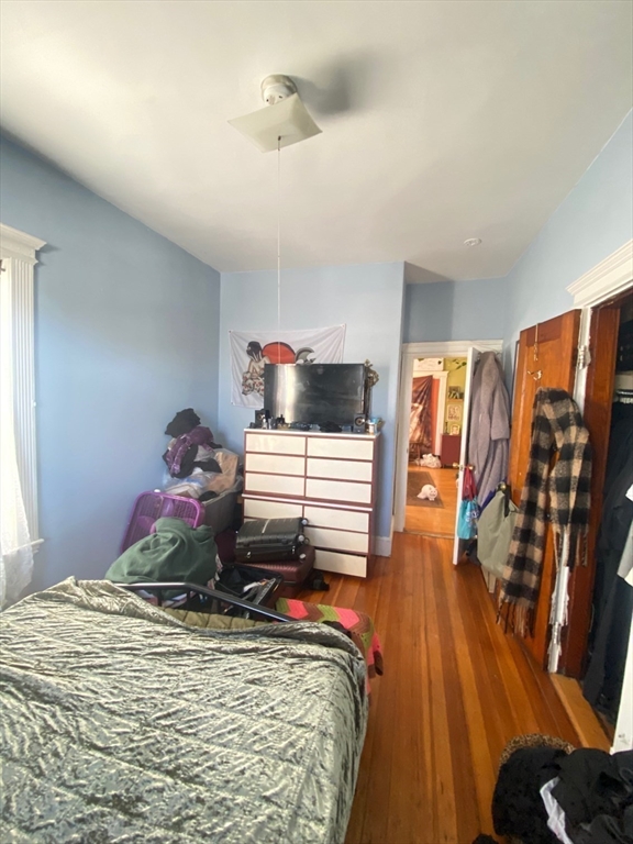 3 bed, 1 bath apartment for rent at 19 Arden St Unit 3, Allston — photo 5 of 11