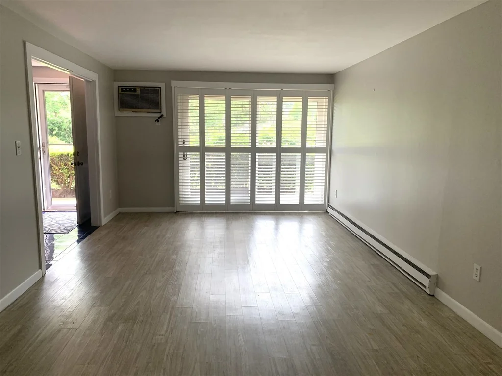 2 bed, 1 bath apartment for rent at 19 Atlantic Rd Unit 13, Gloucester — photo 7 of 15