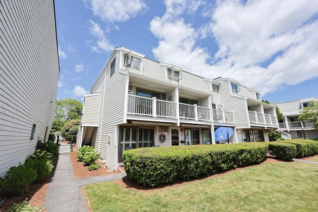 2 bed, 1 bath apartment for rent at 19 Atlantic Unit 16, Bass Rocks — photo 28 of 28
