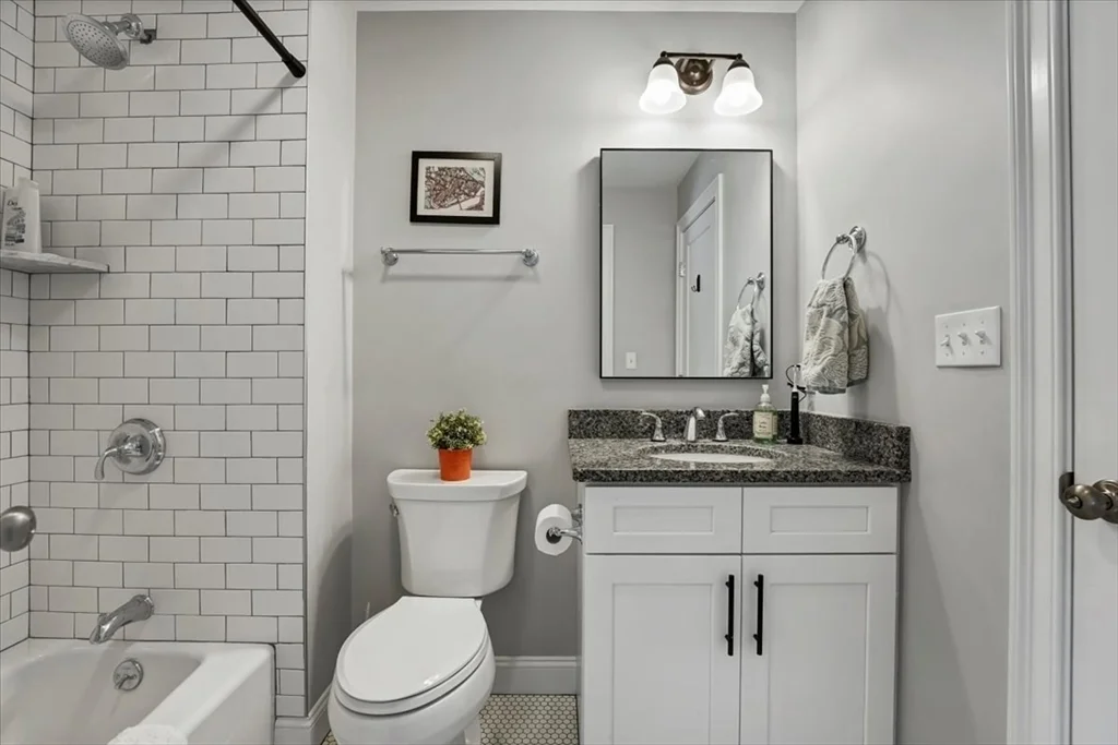 4 bed, 4+ bath apartment for rent at 19 Baldwin Rd, Waltham — photo 19 of 34