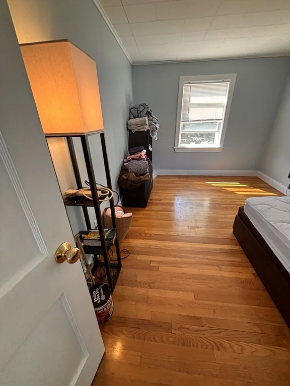 4 bed, 1 bath apartment for rent at 19 Bay Ave Winter Rental Unit 1, Marshfield — photo 11 of 15