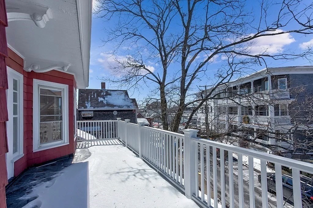 2 bed, 2 bath apartment for rent at 19 Beach Rd Unit 2, Winthrop — photo 21 of 21