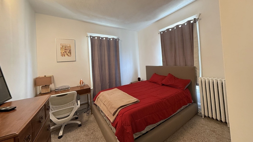 2 bed, 2 bath apartment for rent at 19 Beach Rd Unit 2, Winthrop — photo 16 of 21