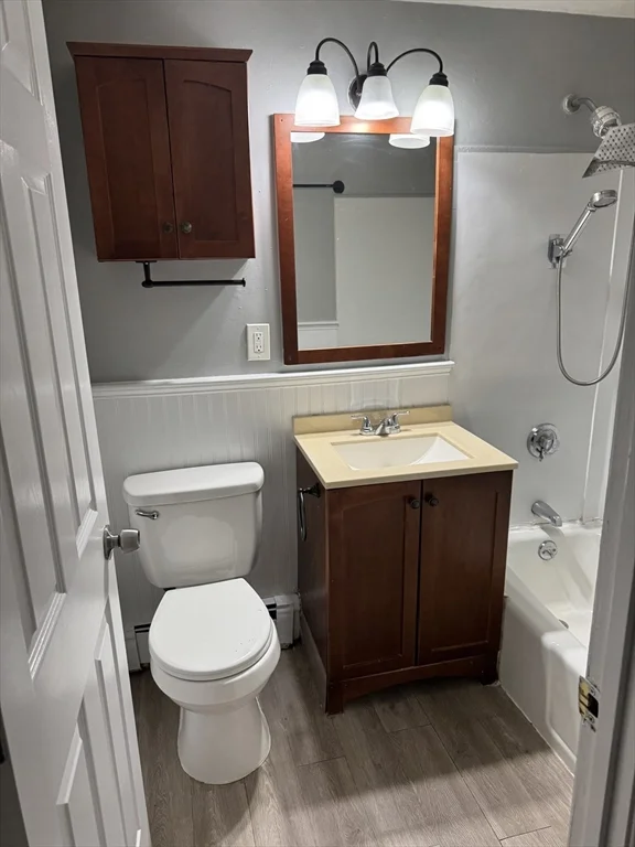 2 bed, 1 bath apartment for rent at 19 Beckford St Unit 9, Beverly — photo 7 of 9