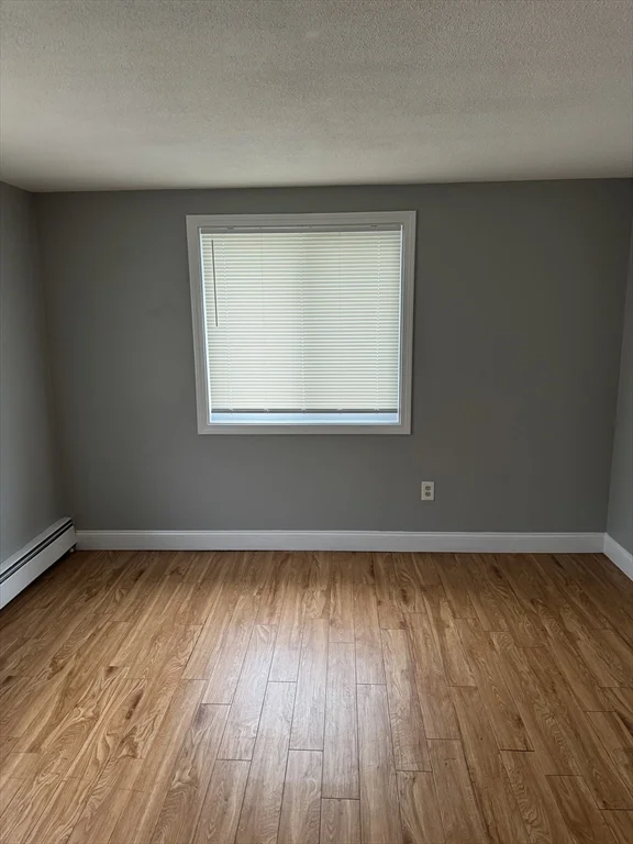 2 bed, 1 bath apartment for rent at 19 Beckford St Unit 9, Beverly — photo 5 of 9
