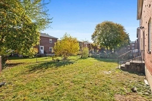 1 bed, 1 bath apartment for rent at 19 Beechcroft St Unit 2, Brighton — photo 9 of 9