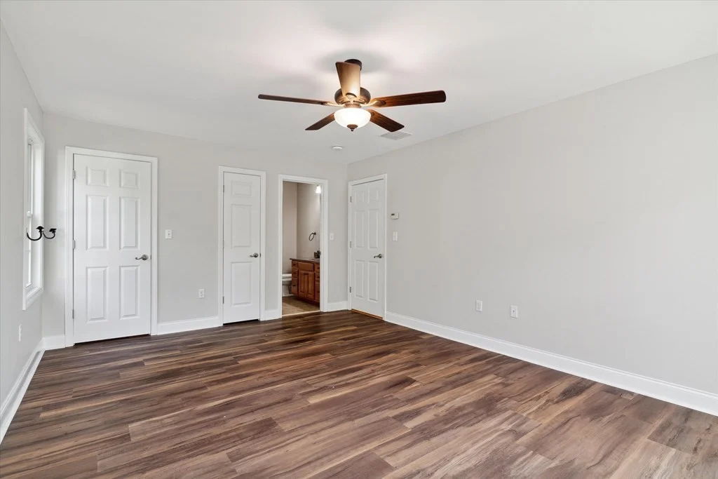 4 bed, 2 bath apartment for rent at 19 Benjamin Ln, Reading — photo 26 of 42