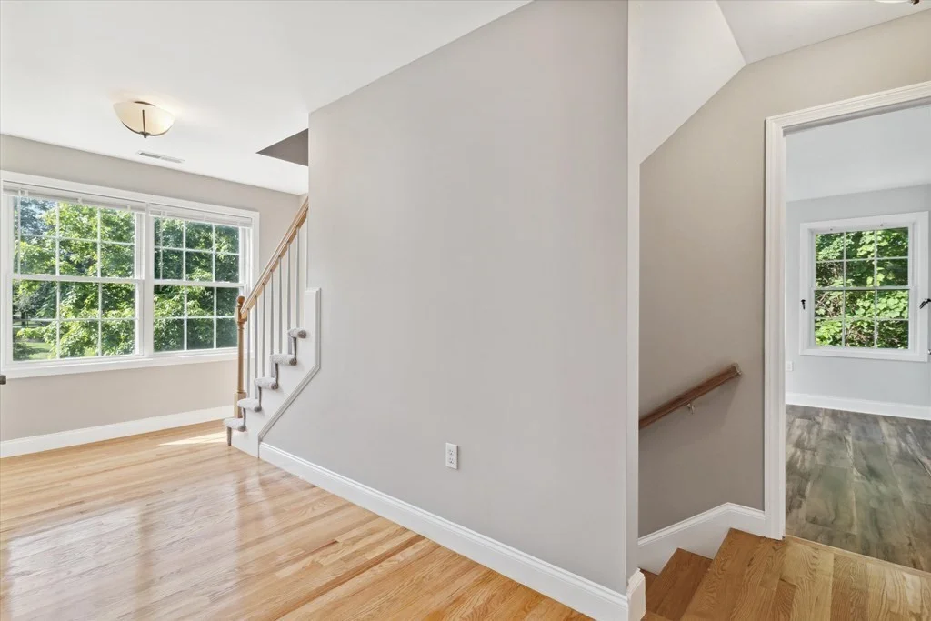 4 bed, 2 bath apartment for rent at 19 Benjamin Ln, Reading — photo 24 of 42