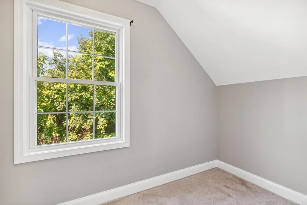 4 bed, 2 bath apartment for rent at 19 Benjamin Ln, Reading — photo 31 of 42