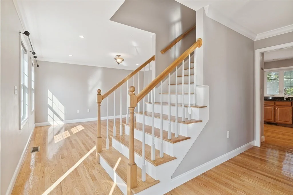 4 bed, 2 bath apartment for rent at 19 Benjamin Ln, Reading — photo 18 of 42