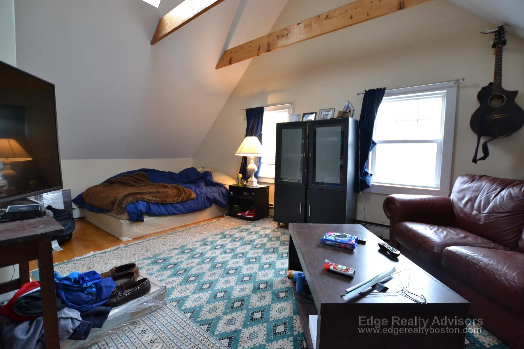 5 bed, 3 bath apartment for rent at 19 Bennett St Unit 1, Brighton — photo 9 of 15