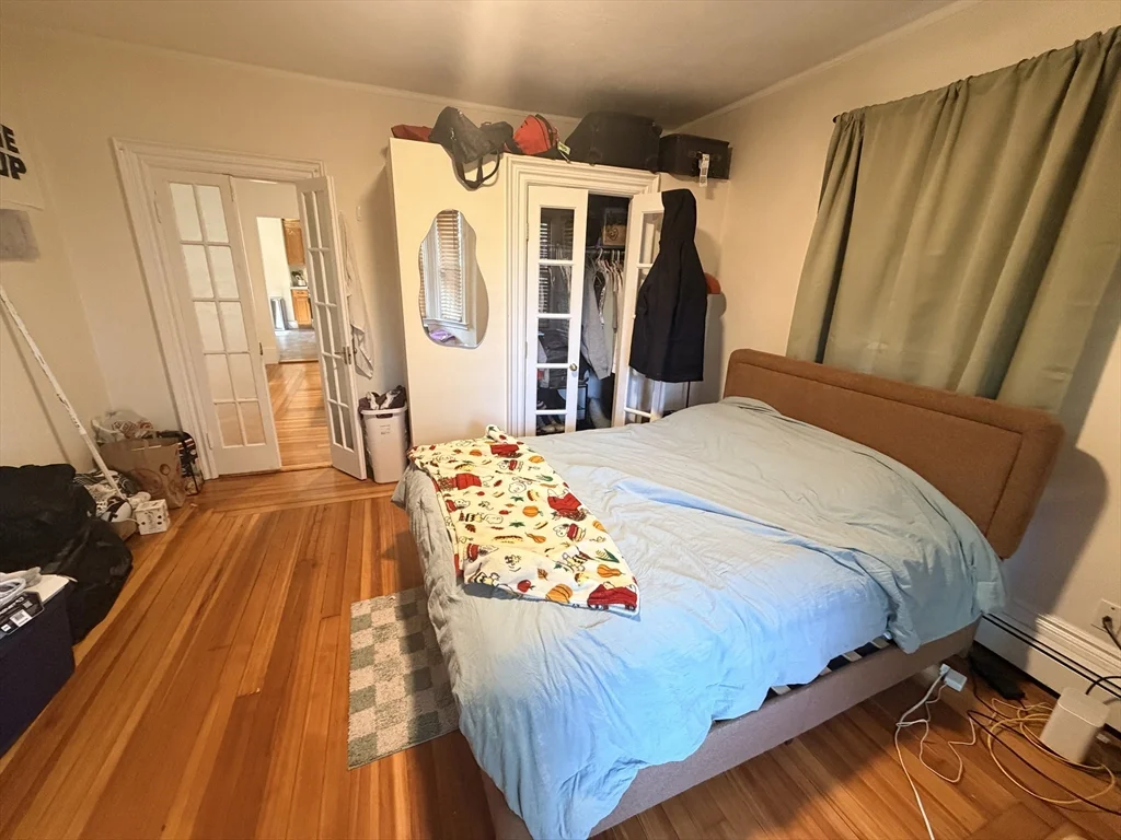 3 bed, 2 bath apartment for rent at 19 Berkeley St Unit 1, Spring Hill — photo 3 of 12