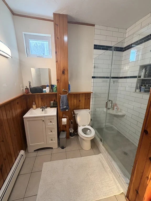 3 bed, 2 bath apartment for rent at 19 Berkeley St Unit 1, Spring Hill — photo 5 of 12