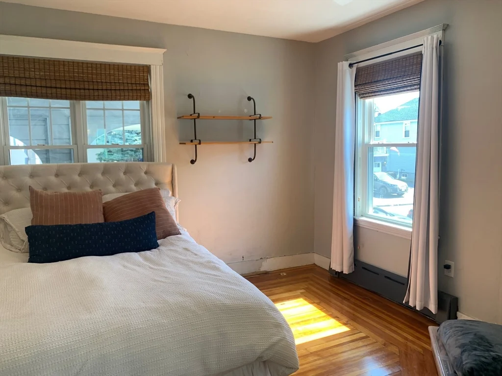 3 bed, 2 bath apartment for rent at 19 Bexley Rd Unit 1, Roslindale — photo 8 of 19