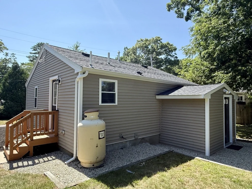 2 bed, 1 bath apartment for rent at 19 Birch Ter Unit 1, Carver — photo 29 of 38