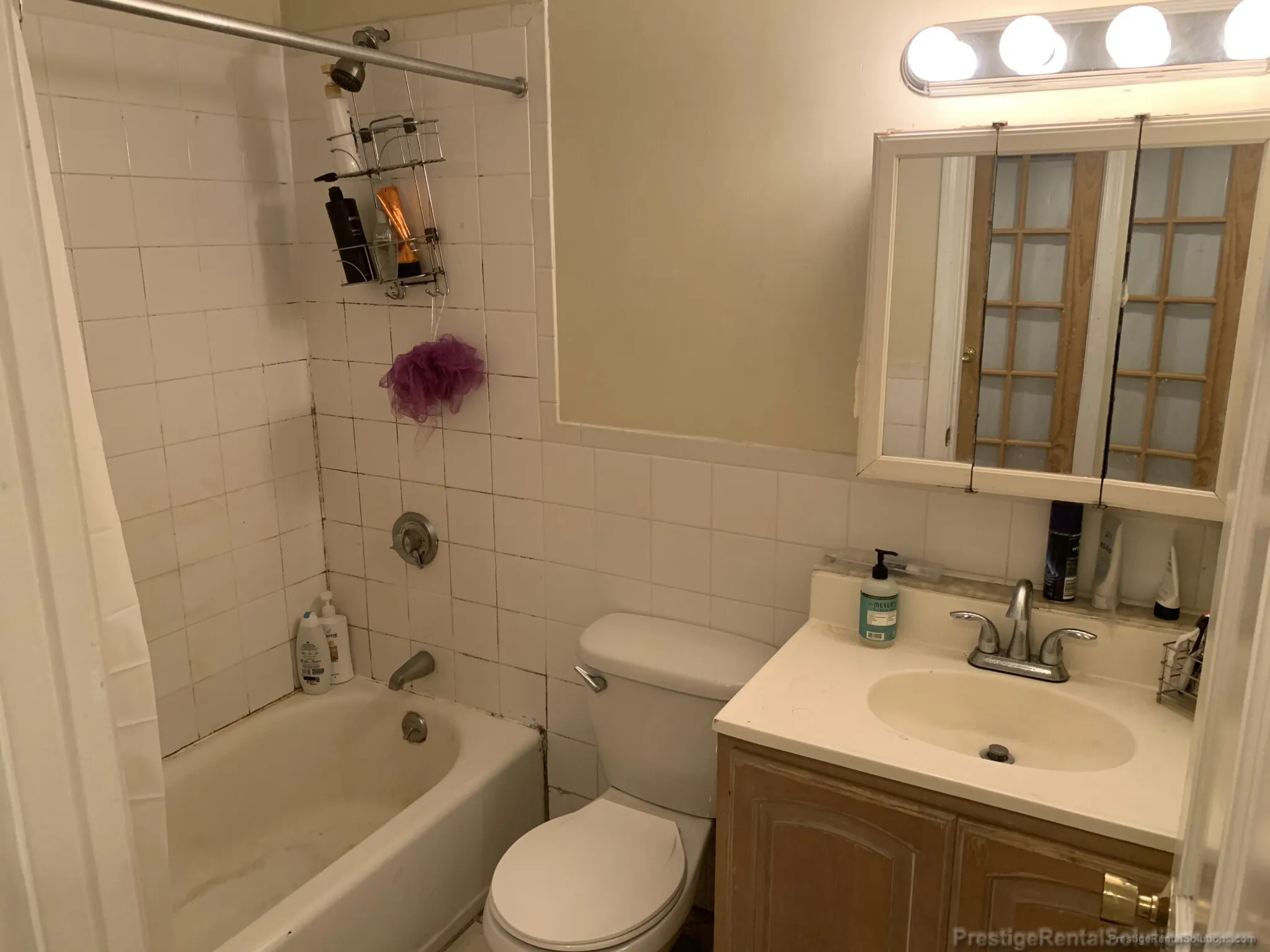 3 bed, 2 bath apartment for rent at 19 Braemore Rd Unit 1, Brighton — photo 16 of 18