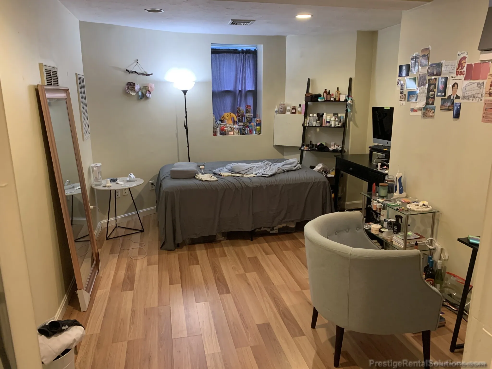 3 bed, 2 bath apartment for rent at 19 Braemore Rd Unit 1, Brighton — photo 2 of 18