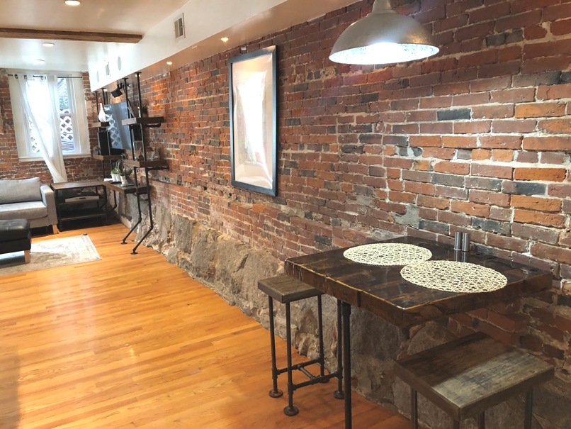 Studio bed, 1 bath apartment for rent at 19 Branch St Unit B, Beacon Hill — photo 8 of 16