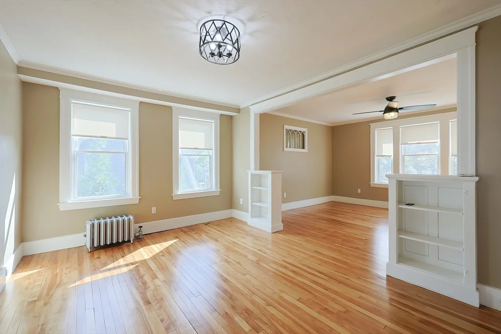 3 bed, 1 bath apartment for rent at 19 Brantwood Rd Unit 2, Worcester — photo 8 of 25
