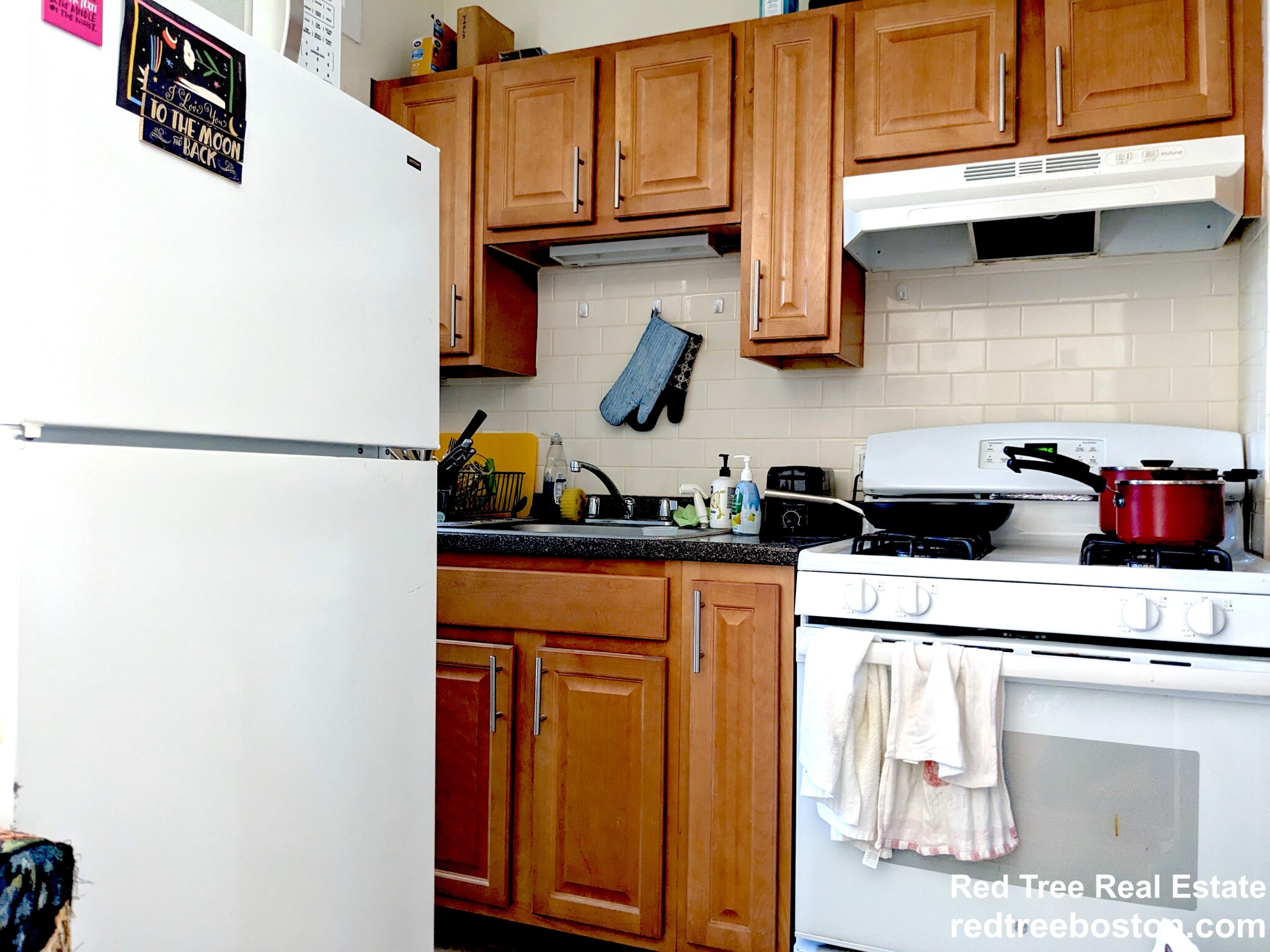 1 bed, 1 bath apartment for rent at 19 Brighton Ave Unit 1, Allston