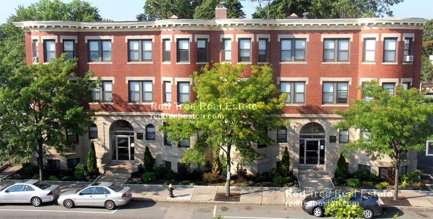 2 bed, 1 bath apartment for rent at 19 Brighton Ave Unit A, Allston — photo 8 of 8