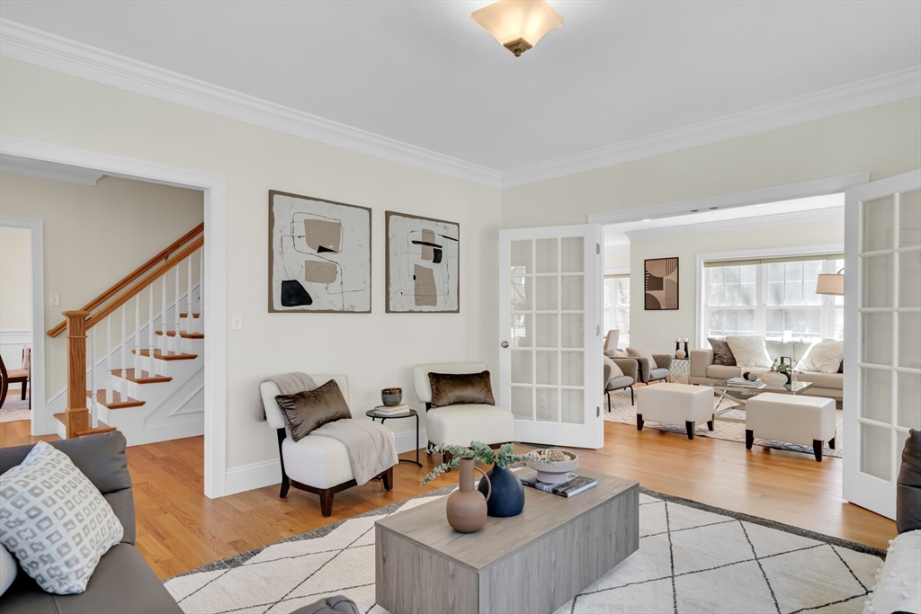 4 bed, 4+ bath apartment for rent at 19 Bryn Mawr Rd, Wellesley — photo 5 of 26