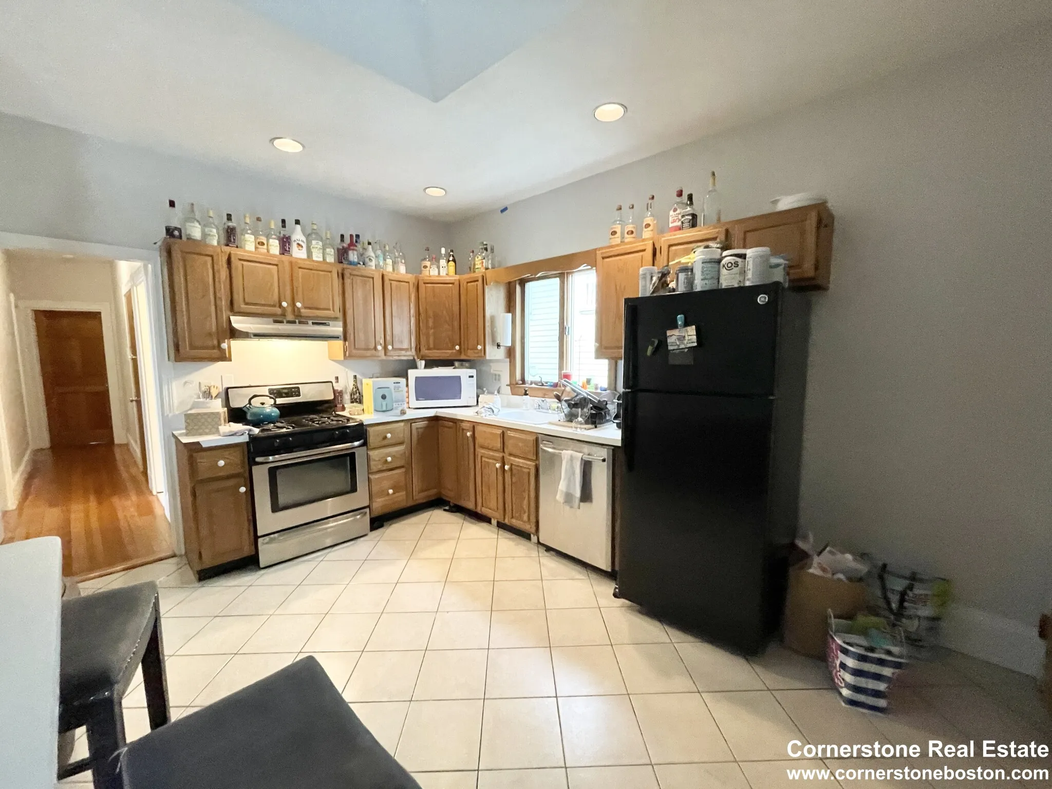 4 bed, 1 bath apartment for rent at 19 Bucknam St Unit 3, Mission Hill — photo 12 of 15