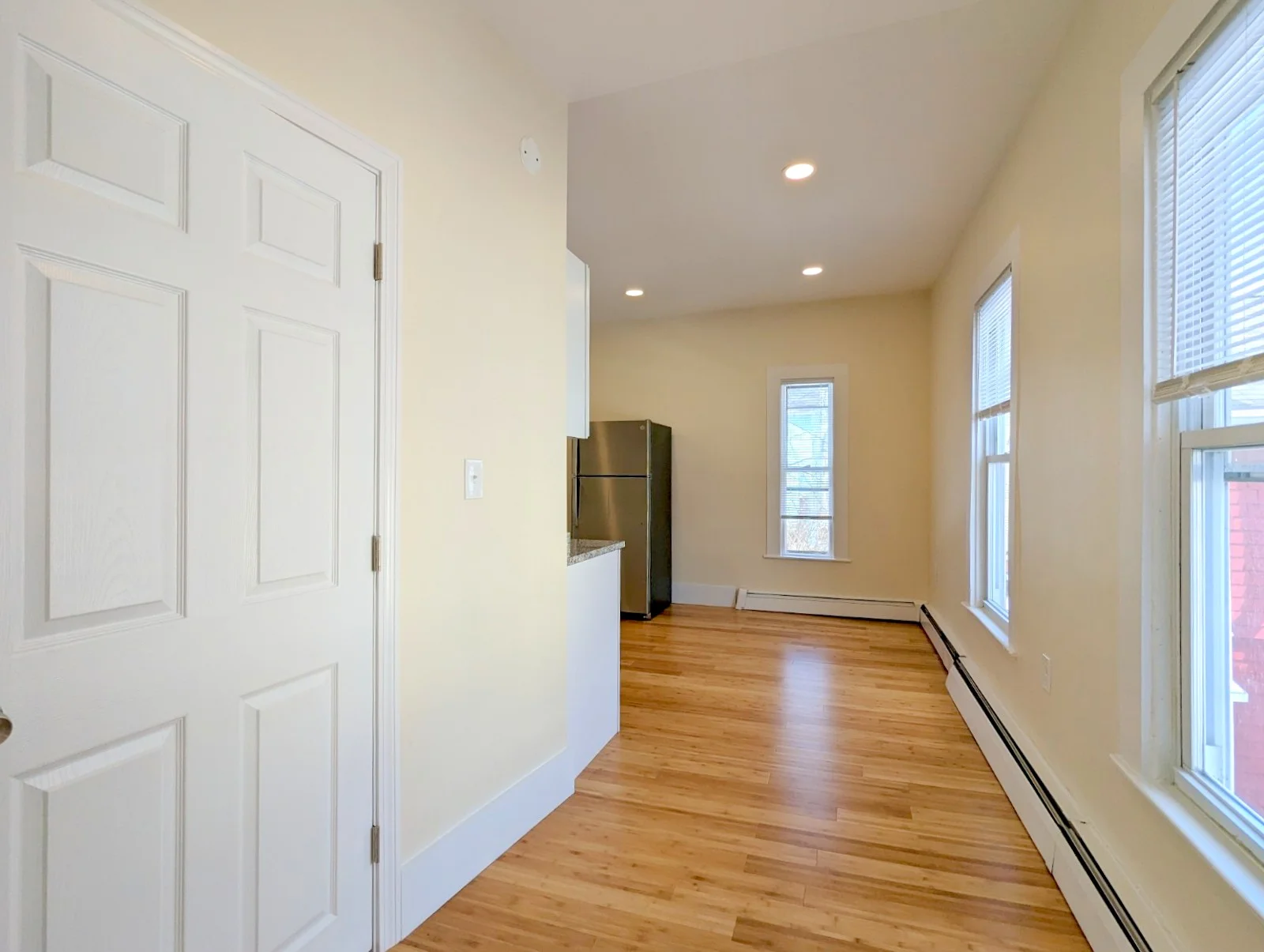 1 bed, 1 bath apartment for rent at 19 Cameron Ave Unit 3, Teele Square — photo 8 of 23