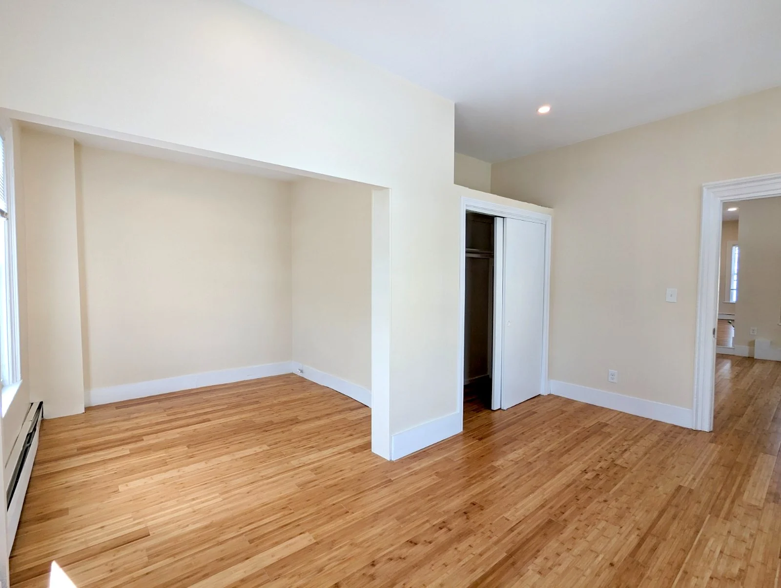 1 bed, 1 bath apartment for rent at 19 Cameron Ave Unit 3, Teele Square — photo 13 of 23