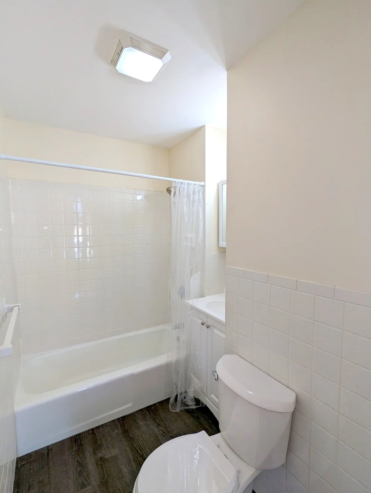 1 bed, 1 bath apartment for rent at 19 Cameron Ave Unit 3, Teele Square — photo 18 of 23