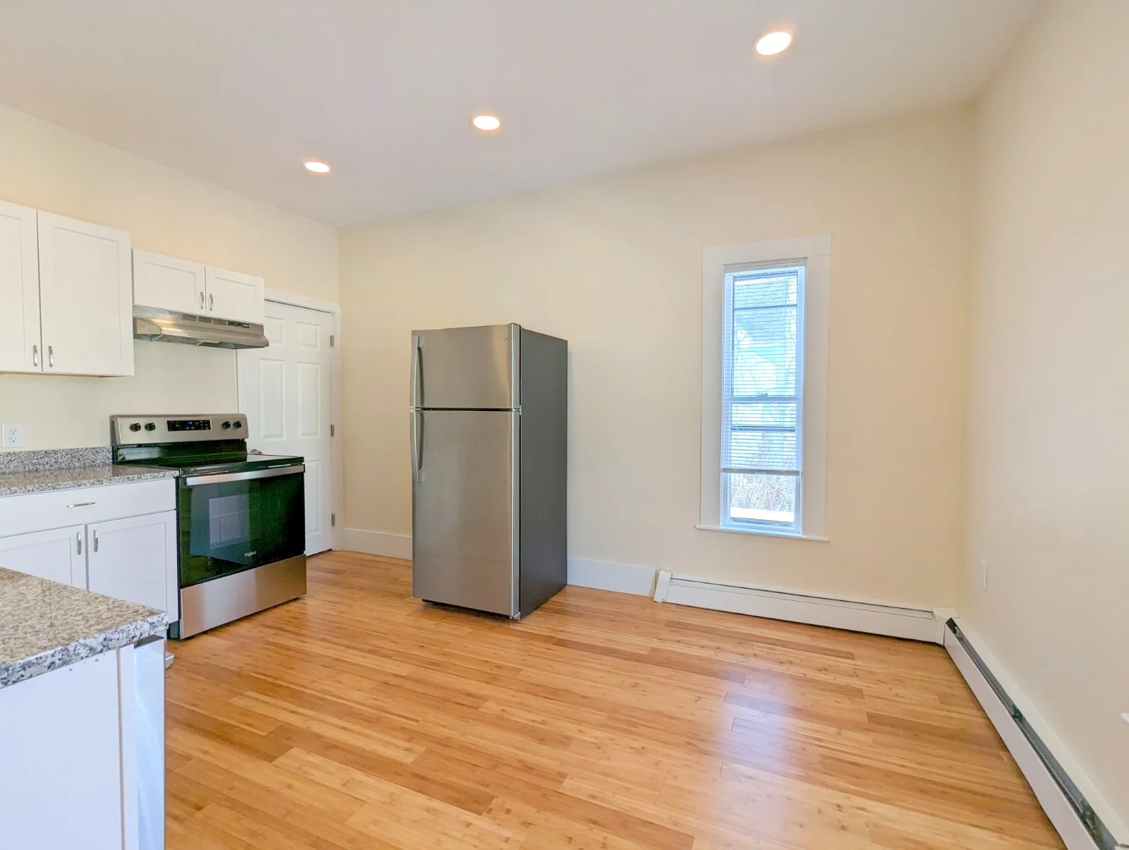 1 bed, 1 bath apartment for rent at 19 Cameron Ave Unit 3, Teele Square — photo 5 of 23