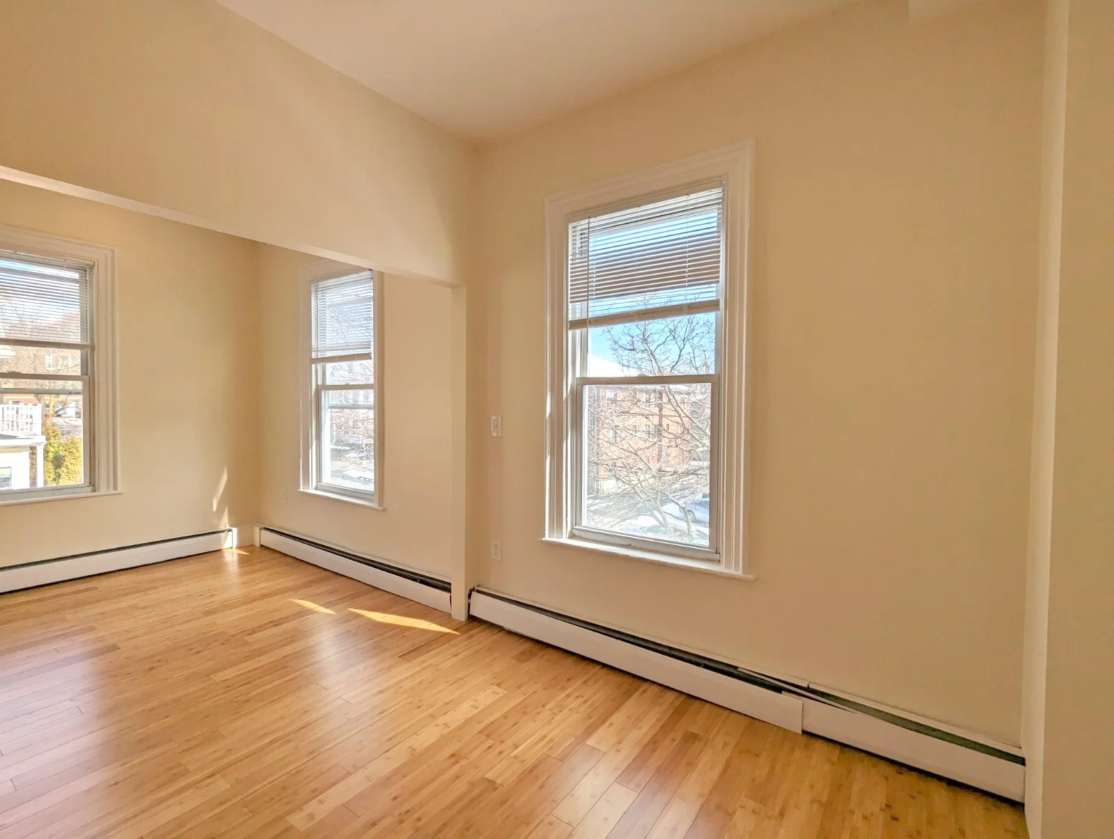 1 bed, 1 bath apartment for rent at 19 Cameron Ave Unit 3, Teele Square — photo 15 of 23