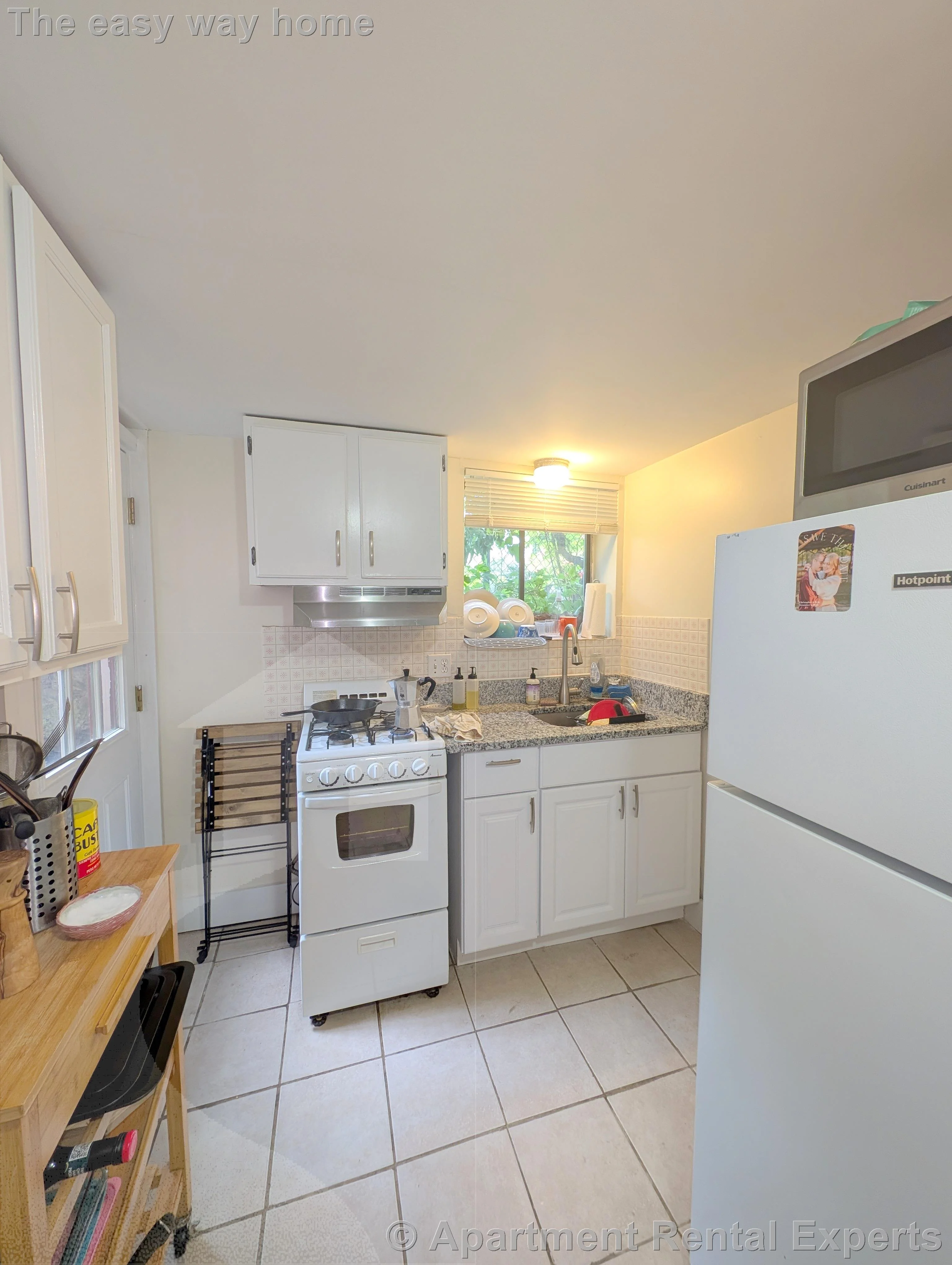 1 bed, 1 bath apartment for rent at 19 Cameron Ave Unit B, Davis Square — photo 5 of 10