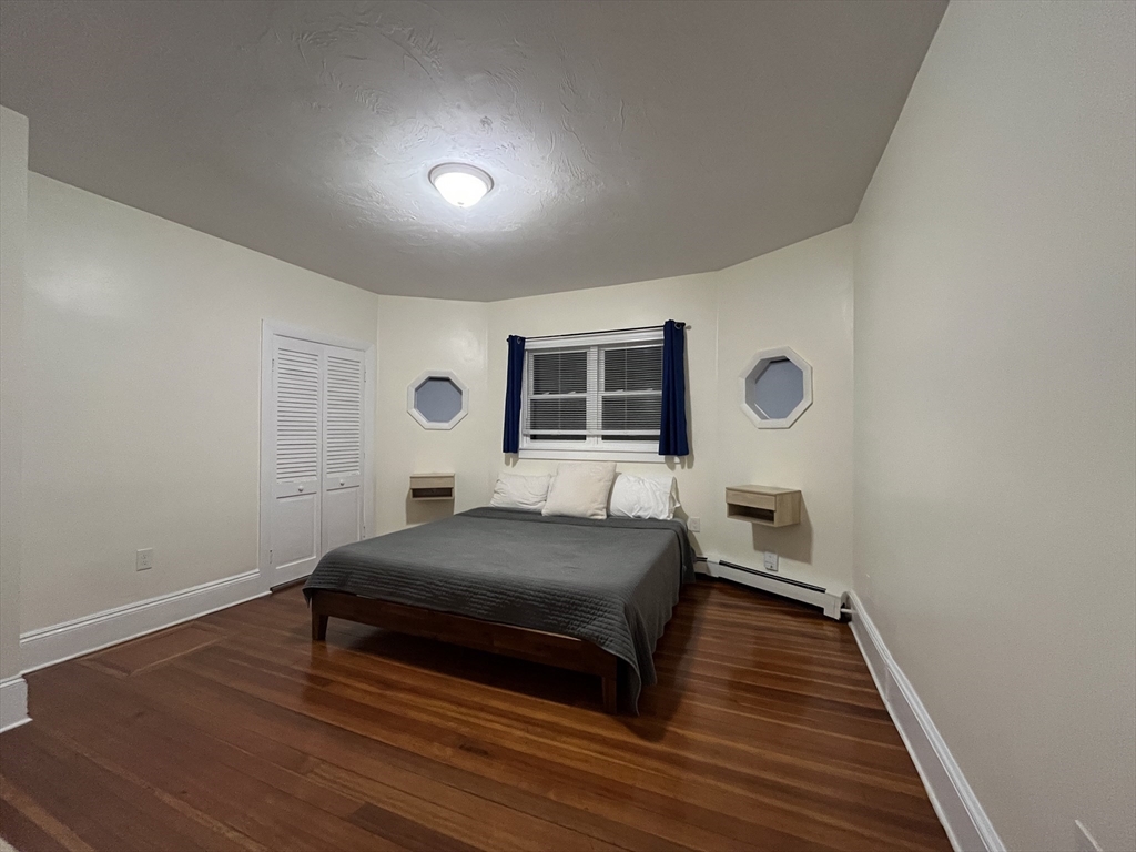 3 bed, 1 bath apartment for rent at 19 Carmen St Unit 1, Dorchester — photo 13 of 16
