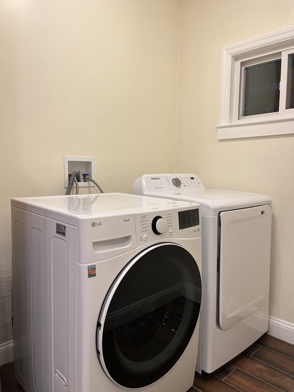 3 bed, 1 bath apartment for rent at 19 Carmen St Unit 1, Dorchester — photo 4 of 16