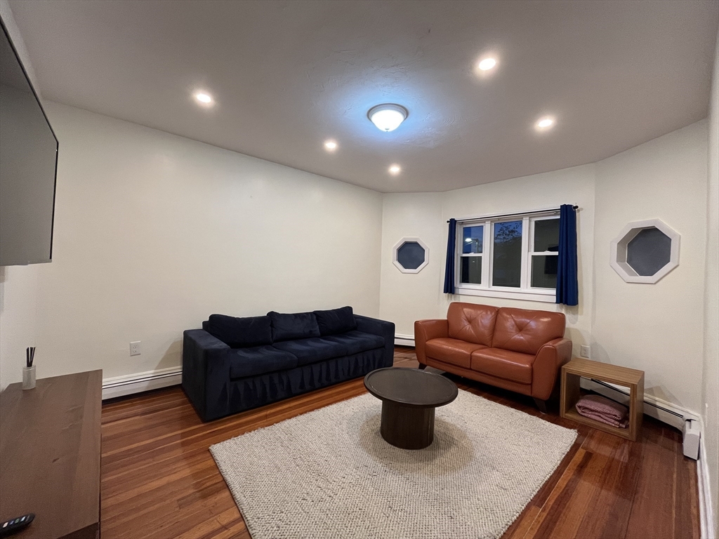 3 bed, 1 bath apartment for rent at 19 Carmen St Unit 1, Dorchester — photo 7 of 16