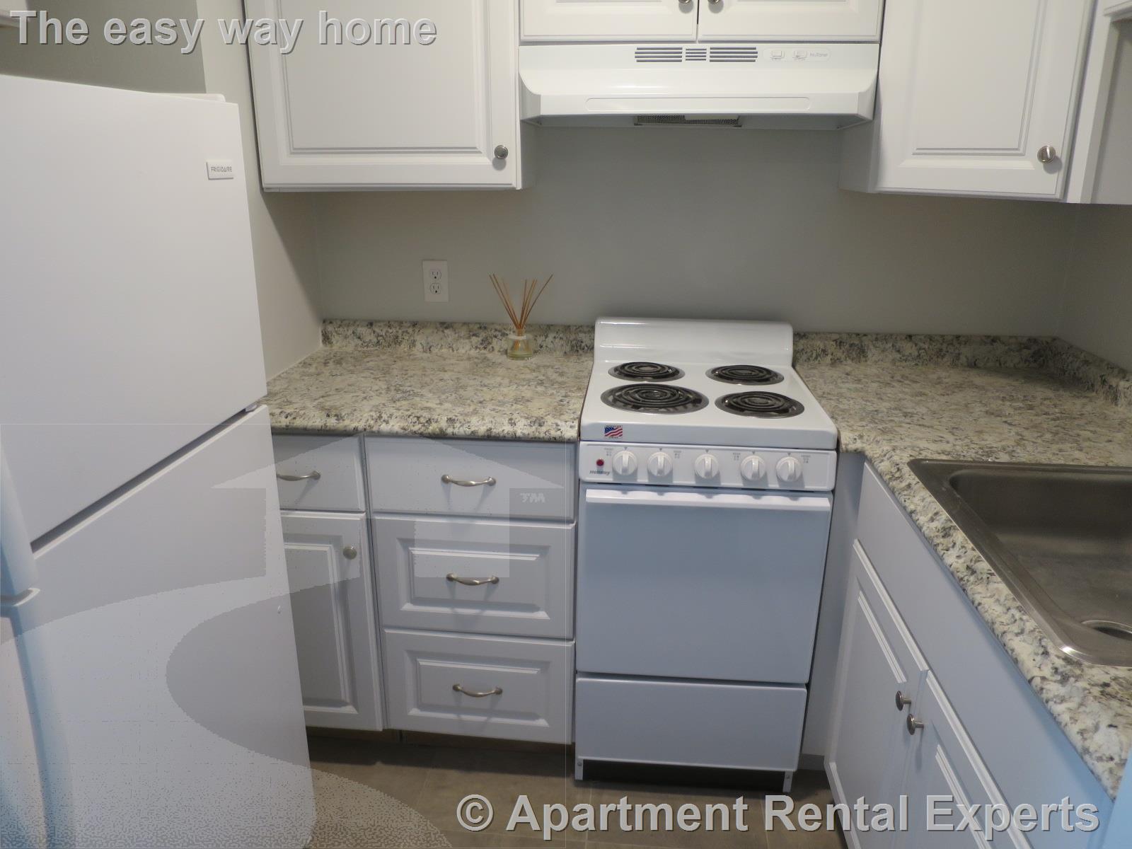 Studio bed, 1 bath apartment for rent at 19 Central St Unit 13, Porter Square — photo 6 of 9