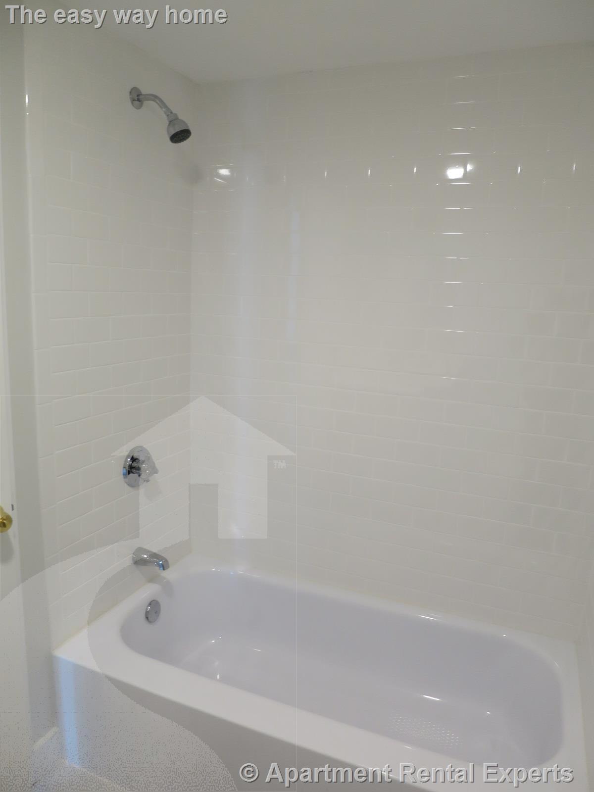Studio bed, 1 bath apartment for rent at 19 Central St Unit 13, Porter Square — photo 9 of 9