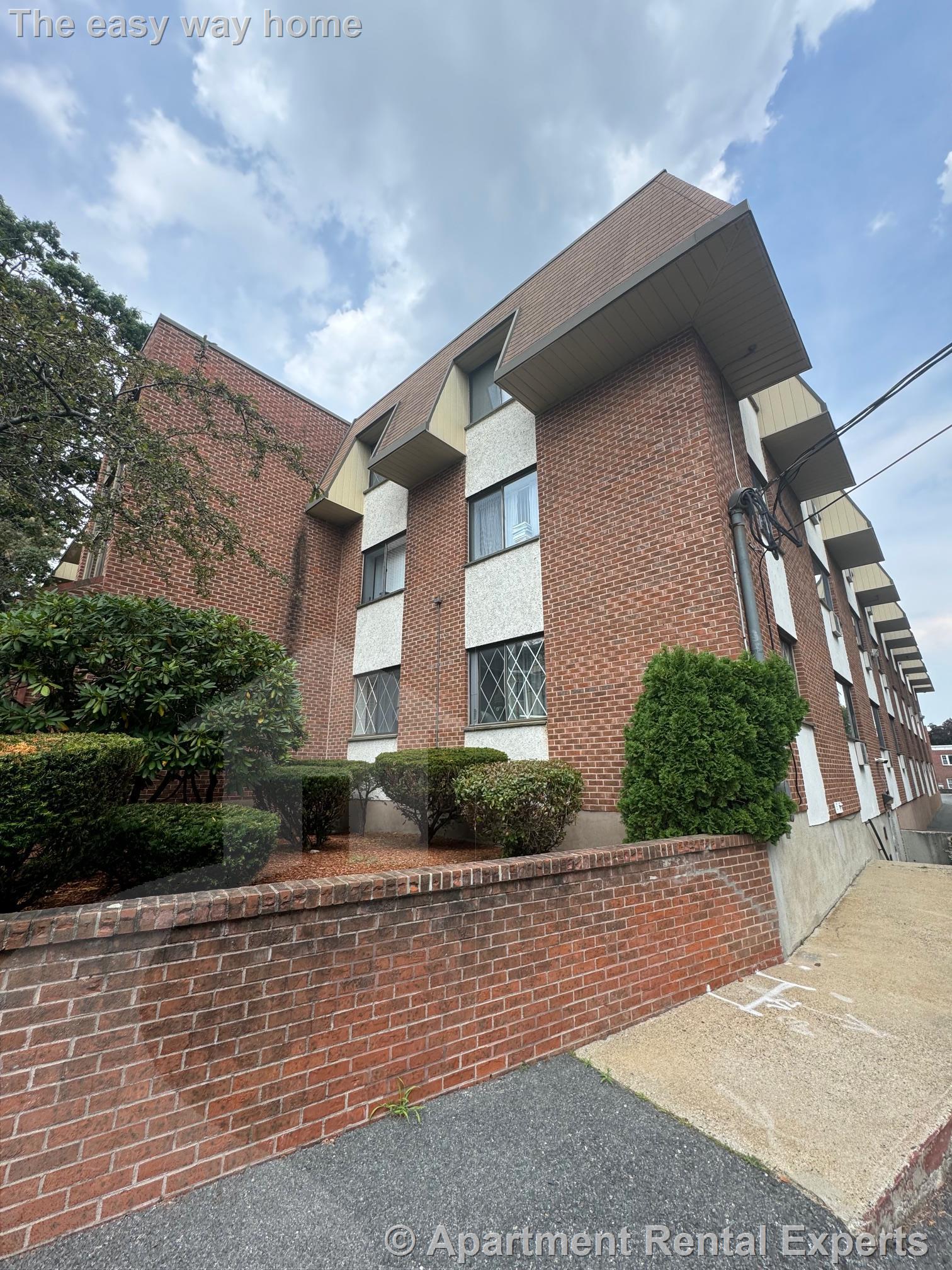 2 bed, 1 bath apartment for rent at 19 Central St Unit 29, Porter Square