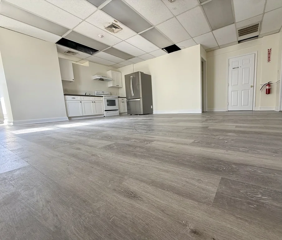 2 bed, 1 bath apartment for rent at 19 Central Unit B, Norwood