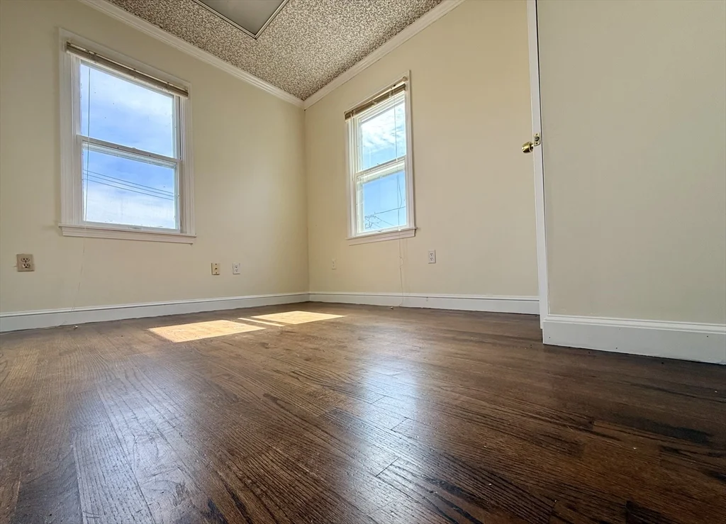 2 bed, 1 bath apartment for rent at 19 Central Unit B, Norwood — photo 5 of 9