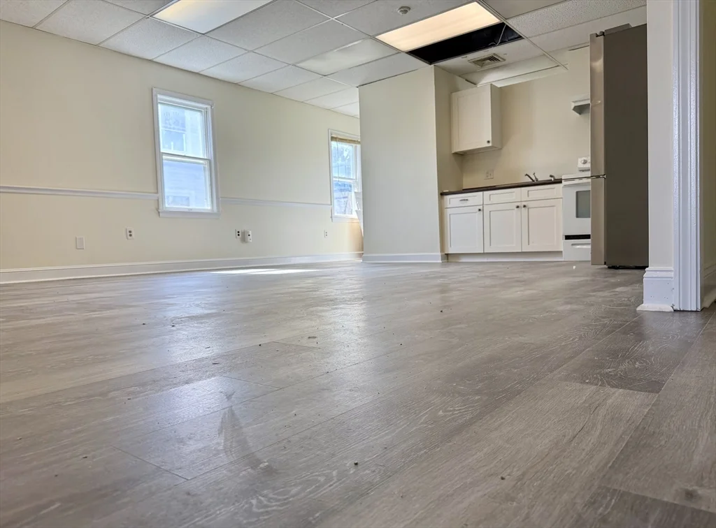 2 bed, 1 bath apartment for rent at 19 Central Unit B, Norwood — photo 2 of 9
